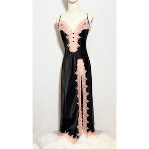 Vintage Frederick's of Hollywood | Black with Pink Lace High Side Slit | Sz S